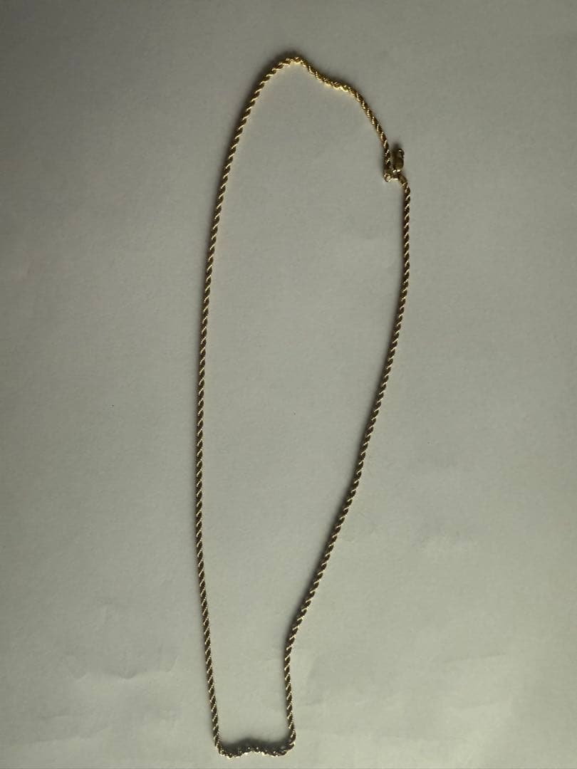 10k ツイスト　チェーンネックレス 6.5g アバランチ　約50cm