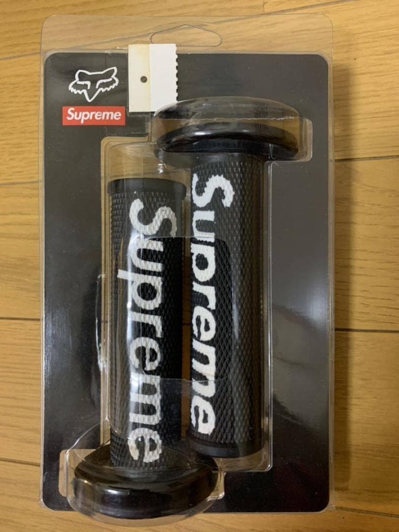 18SS Supreme/Fox Racing Moto Hand Grip - メルカリ