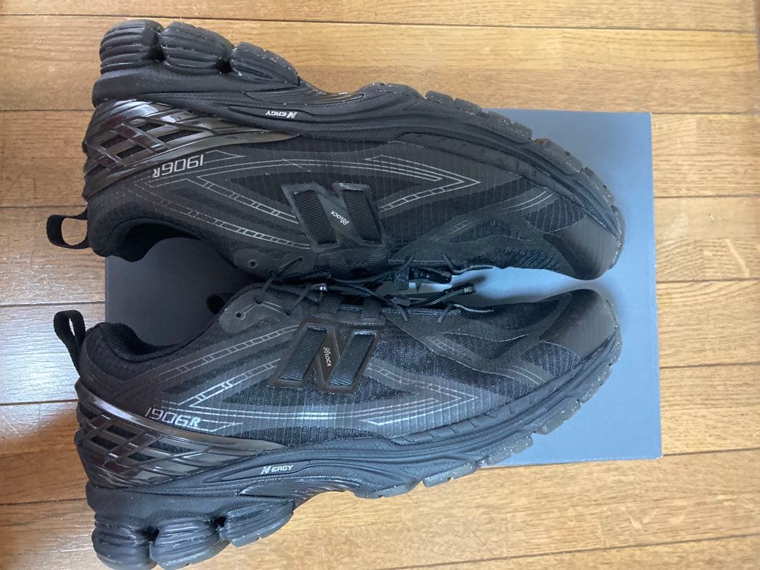 【美品】New Balance U1906RNB 27.5cm 着用1回