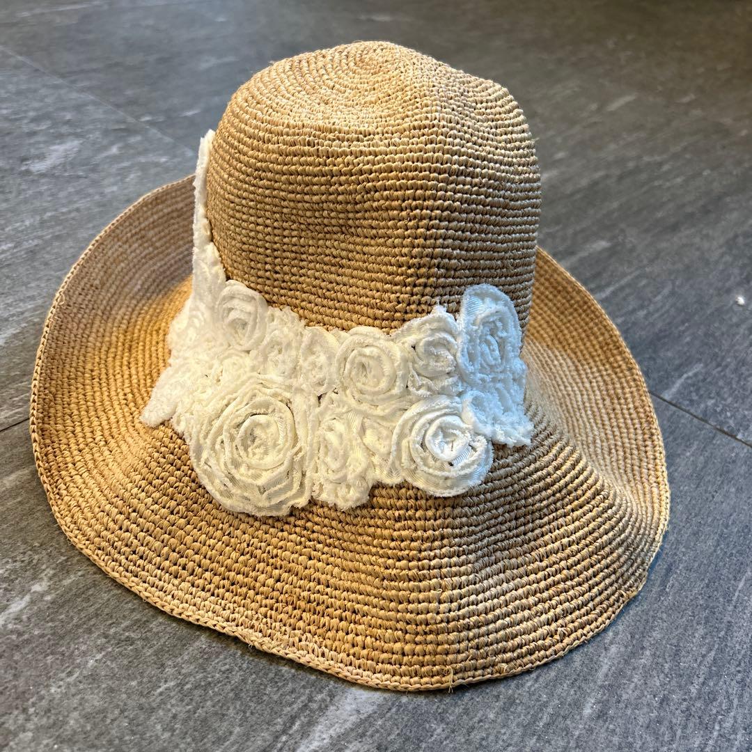 美品　アシーナニューヨーク　麦わら帽子　フラワーレースハット　花柄　白 Athena New York】公式オンラインストア 帽子ブランド