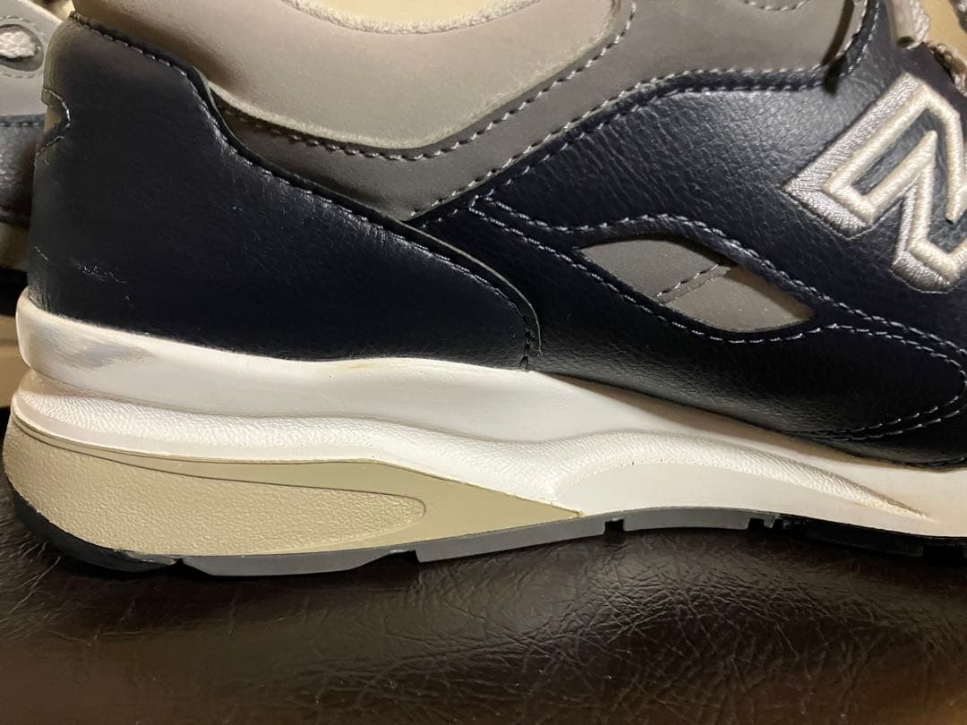 【綺麗】New Balance CM1600LV 26.0cm ニューバランス