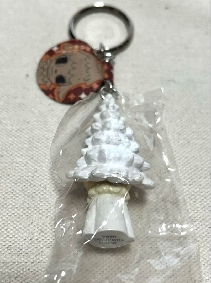 奈良美智 森ガール キーホールダー ホワイト - メルカリ