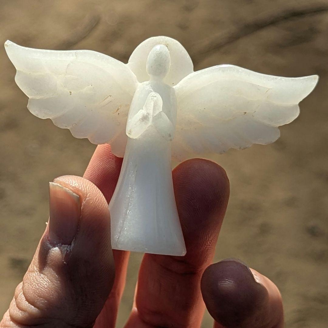 ホワイトジェイド エンジェル 天使 カーヴィング 天然石 ヒーリング 彫刻 天然大理石製フライングエンジェル像 1.8mサイズ ホワイト