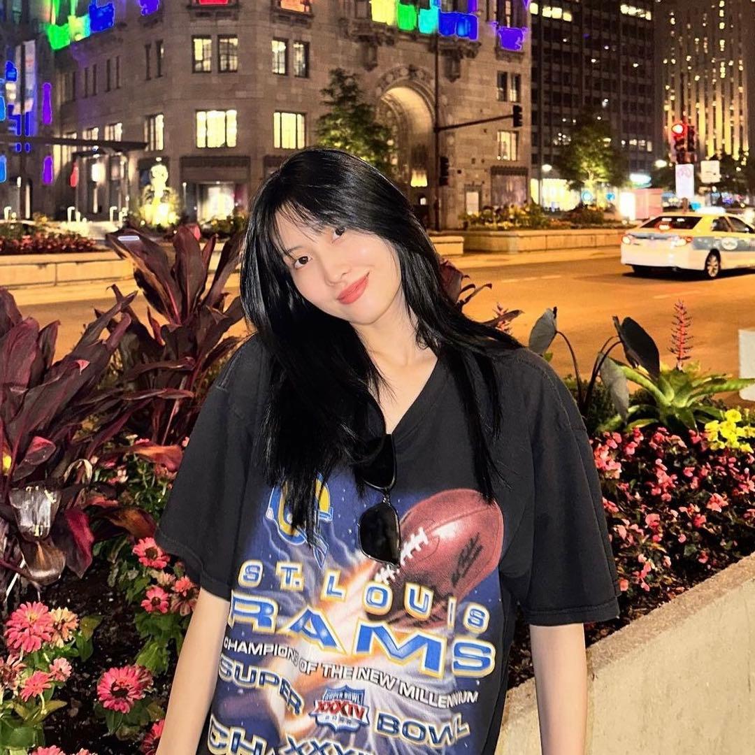 ヴィンテージ twice モモ着用 NFL St Louis Rams Tシャツ - メルカリ