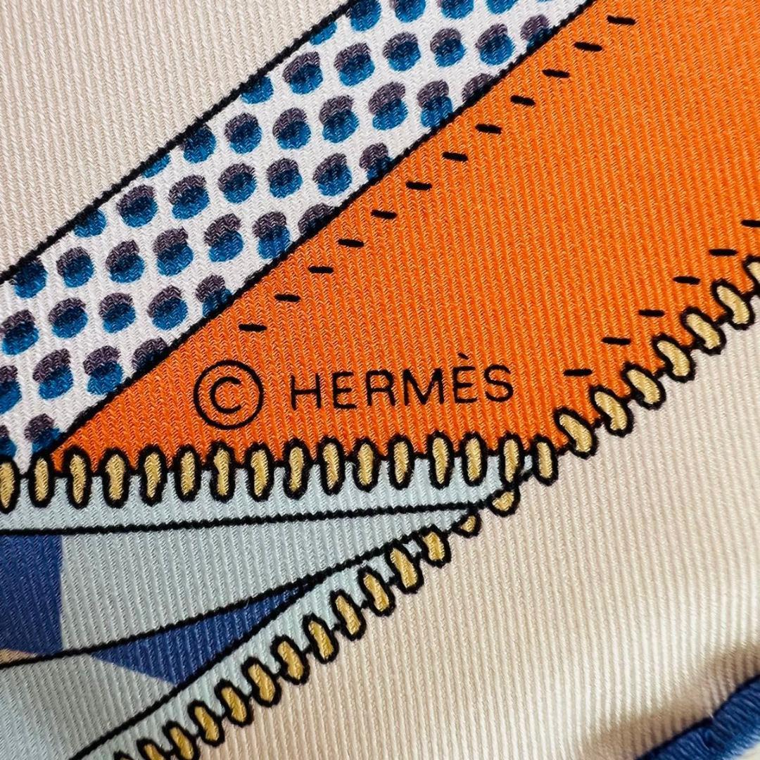 HERMES エルメス 自動車の快適 カレ65 スカーフ オレンジ系 シルク