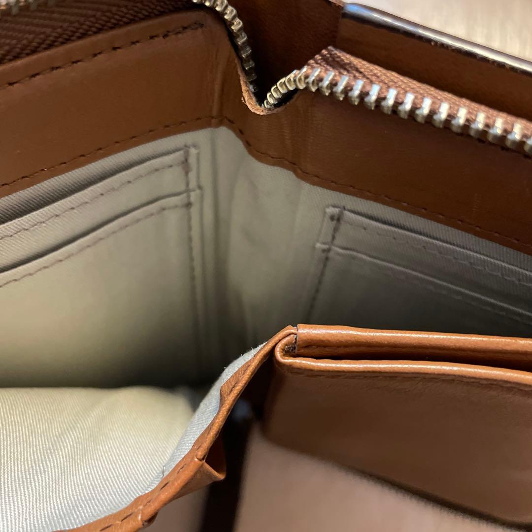 MARGARET HOWELL ダークブラウン 二つ折り財布 - メルカリ