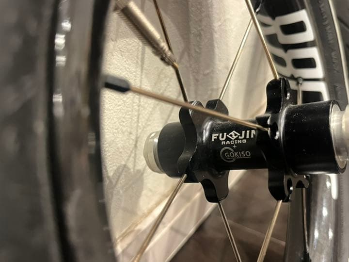 FU-JINRACING™+GOKISO® フージンカーボンホイール『APEX』 - メルカリ