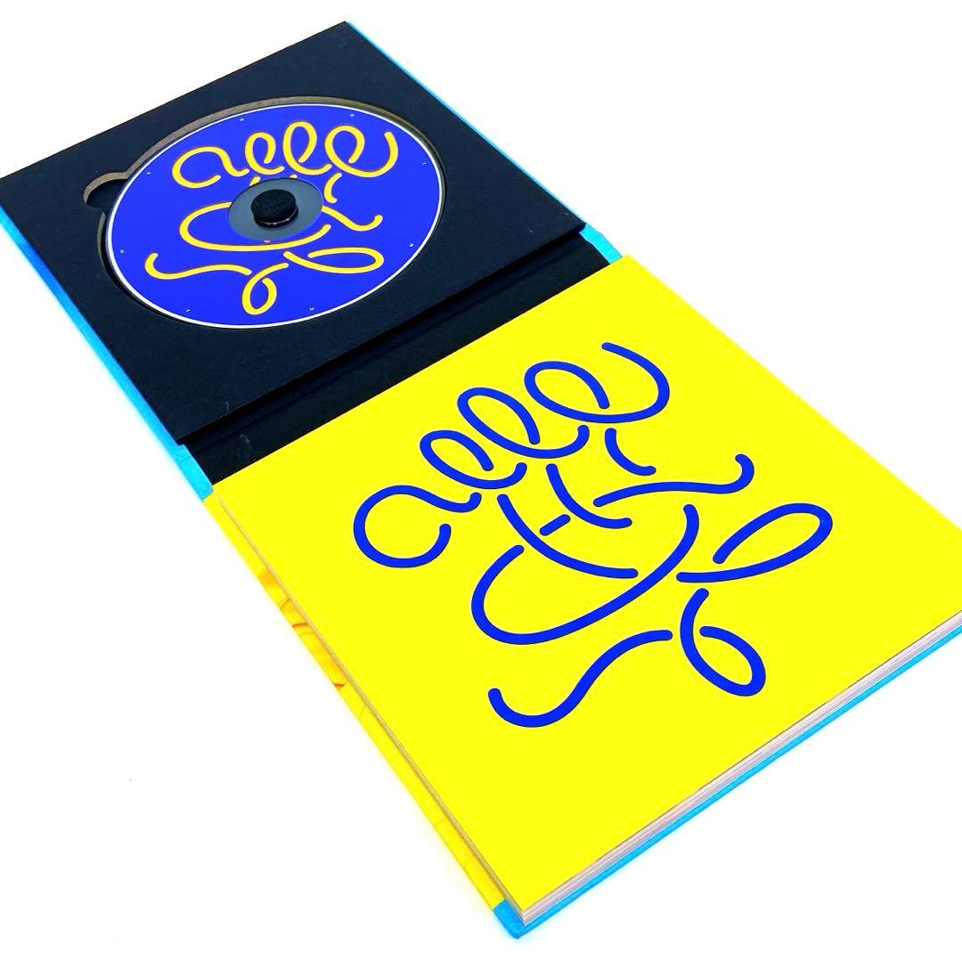 SHINee ジョンヒョン 第1集 She is (韓国盤) - メルカリ