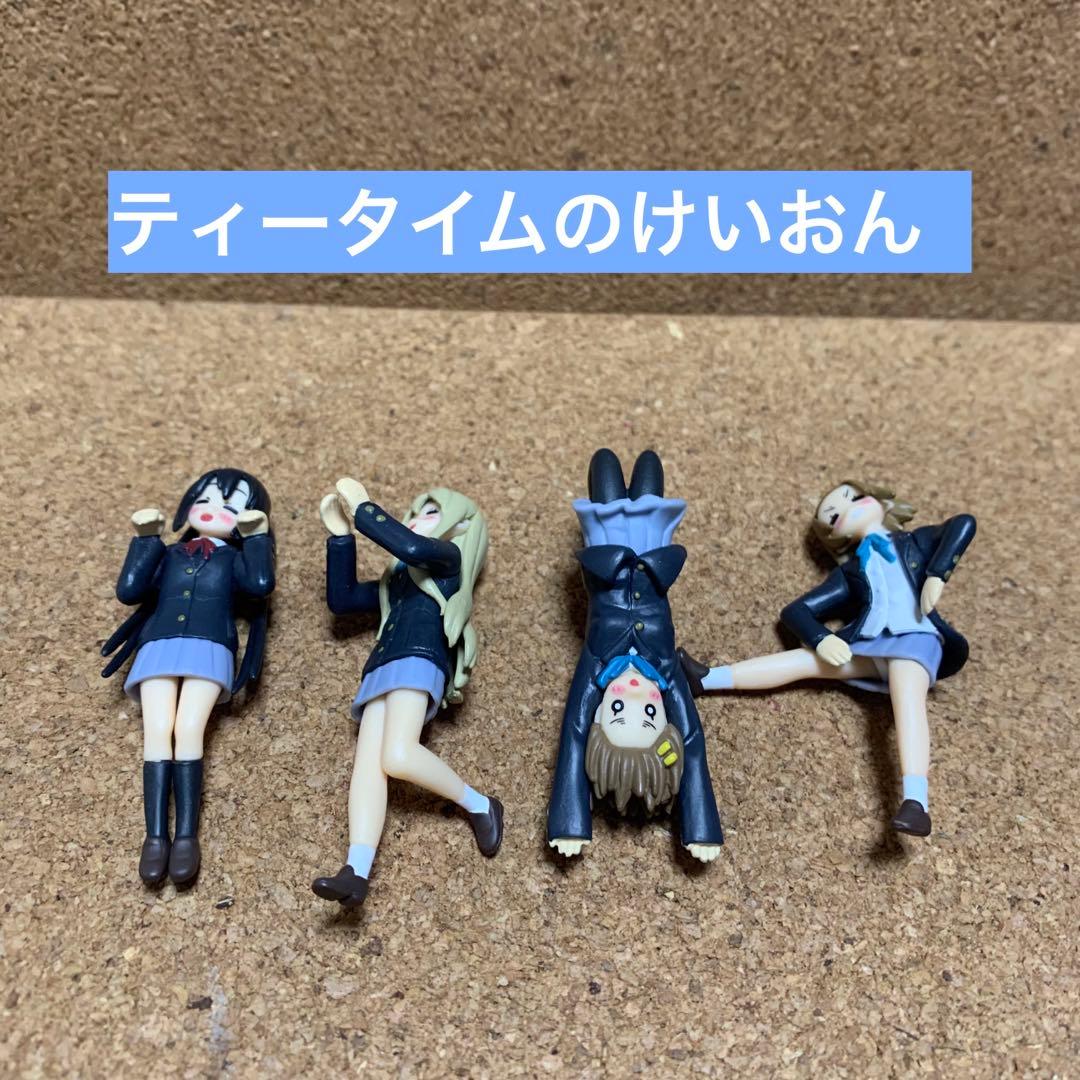 ティータイムのけいおん フチ子 - メルカリ