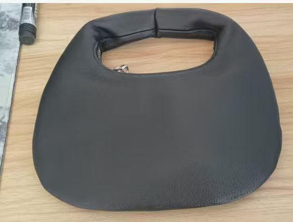 Aeta アエタ ラウンド ワンショルダー Sサイズ ハンドバッグ ブラック