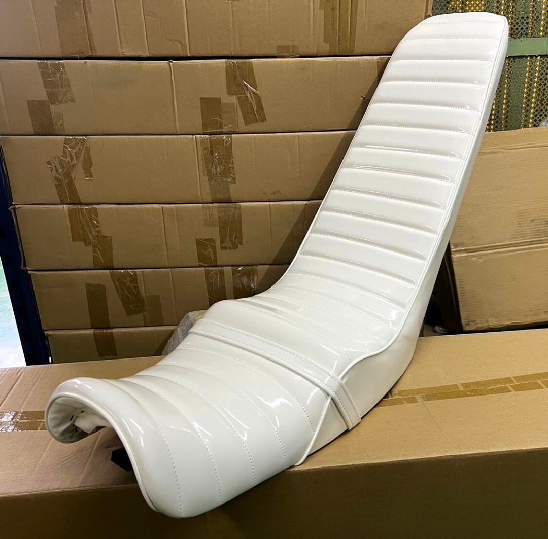 ジェイド250 白エナ 三段シート / JADE MC23 ホワイト - メルカリ