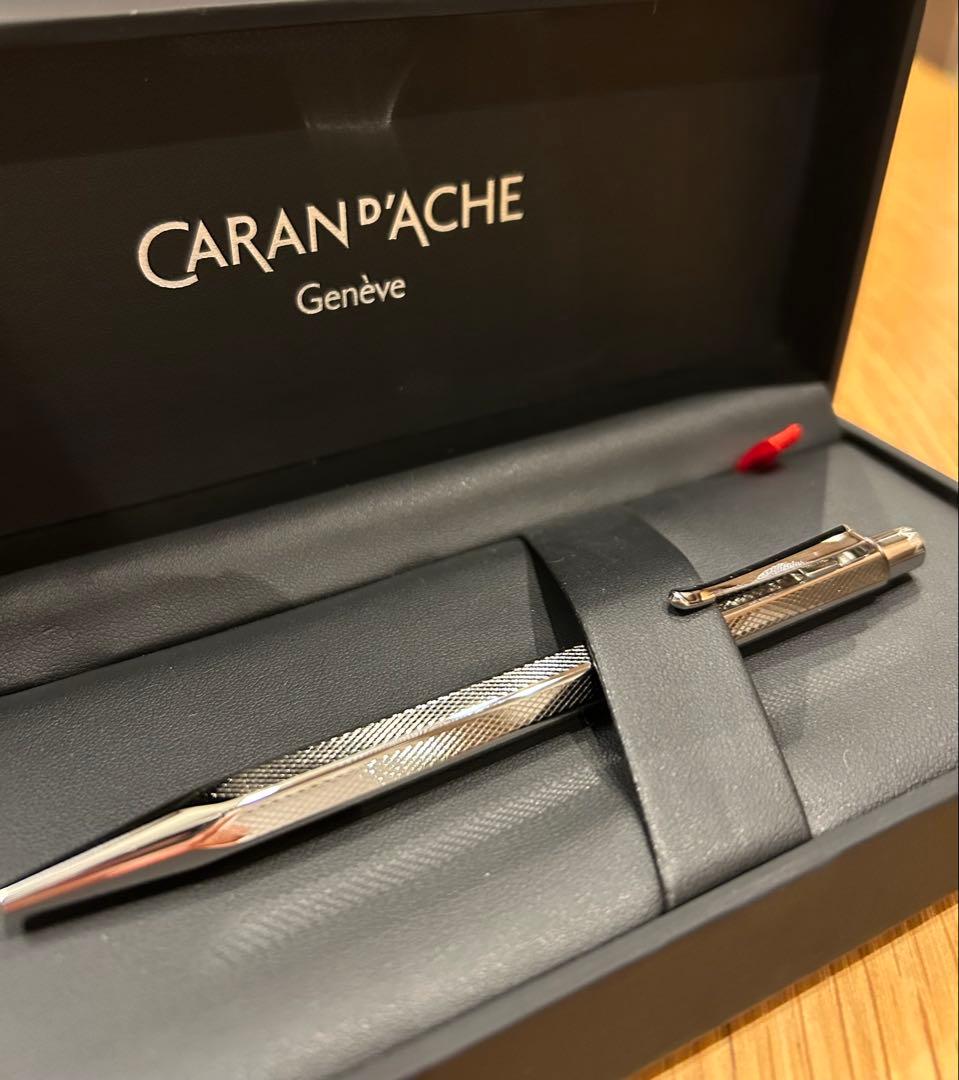 CARAN D'ACHE エクリドールレトロ Amazon.co.jp: カランダッシュ(Caran d'Ache) ペンシル（0．7mm