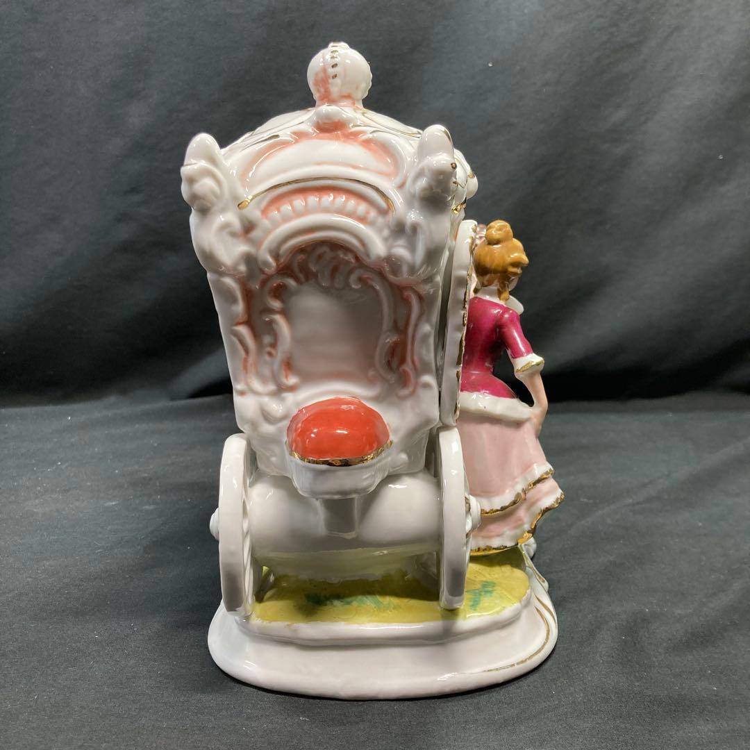 美品】加藤工芸 4頭立て馬車 陶器置物 瀬戸マイセン - メルカリ