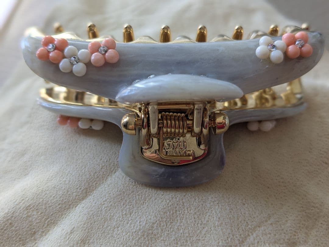 acca アッカ ヘアクリップ - メルカリ