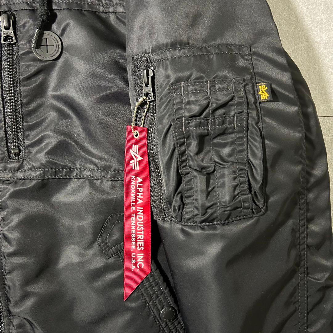 美品✨アルファインダストリーズ フーデッド リブジャケット 赤タグ