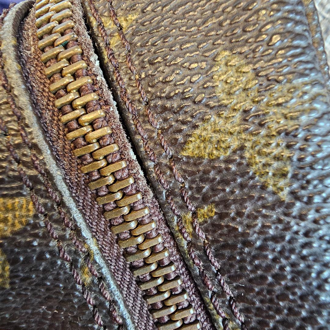 ジャンク】LOUIS VUITTON トゥルーストワレット23 クラッチバッグ