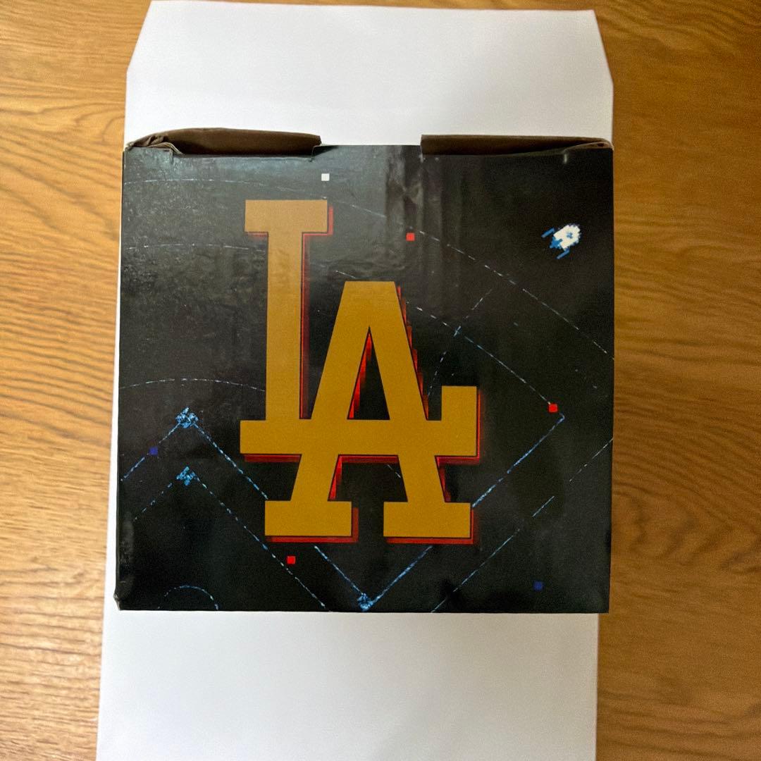 ドジャース Dave Roberts デイブ・ロバーツ監 ボブルヘッド - メルカリ