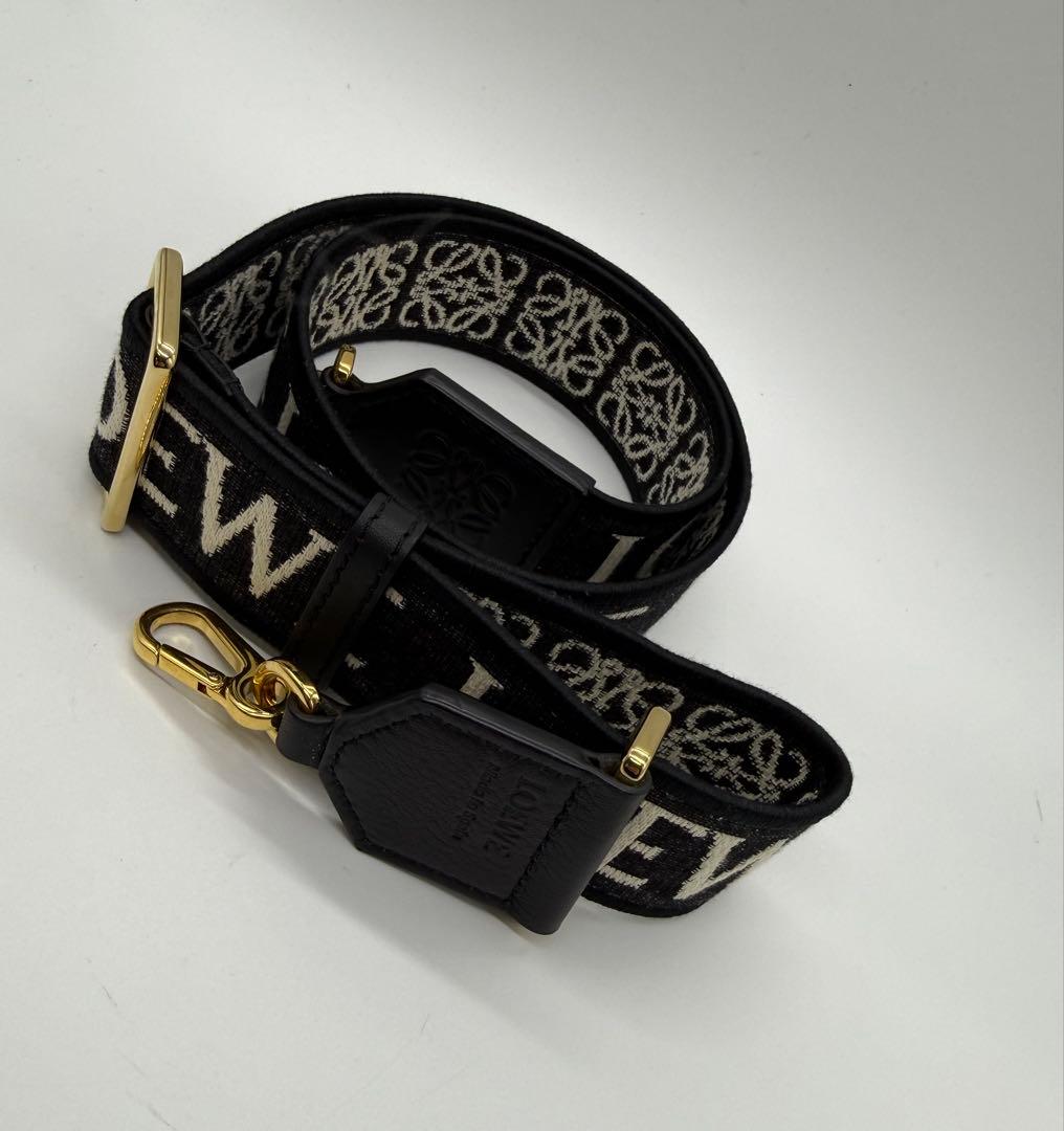 アナグラム ストラップ（ジャカード8カーロ フ）　ロエベ　ショルダーストラップ アナグラム ストラップ（ジャカード8カーロ フ） ロエベ ショルダー