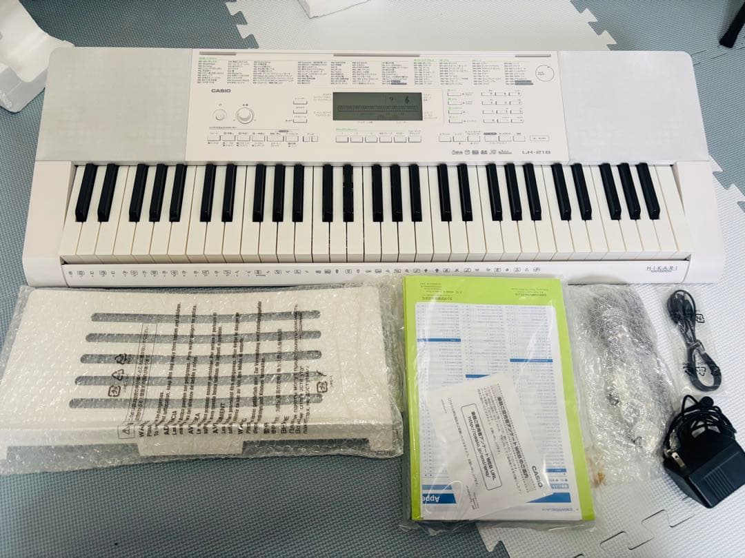CASIO LK-218 61鍵盤 電子キーボード 光ナビゲーション機能を搭載した