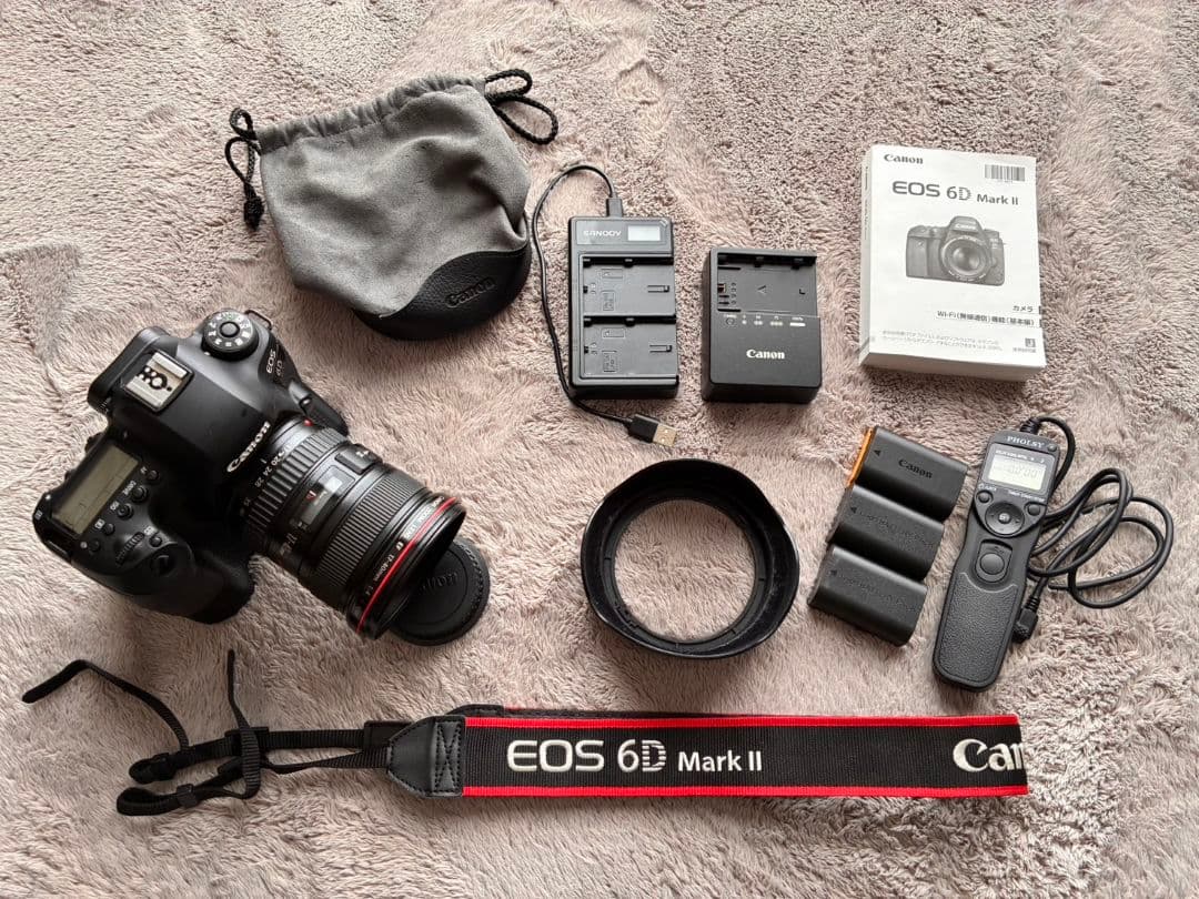 Canon EOS 6DMarkll ＋ レンズ＋付属品 (未使用に近い) EOS 6D Canon キヤノン 超望遠トリプルレンズセット SDカード(16GB