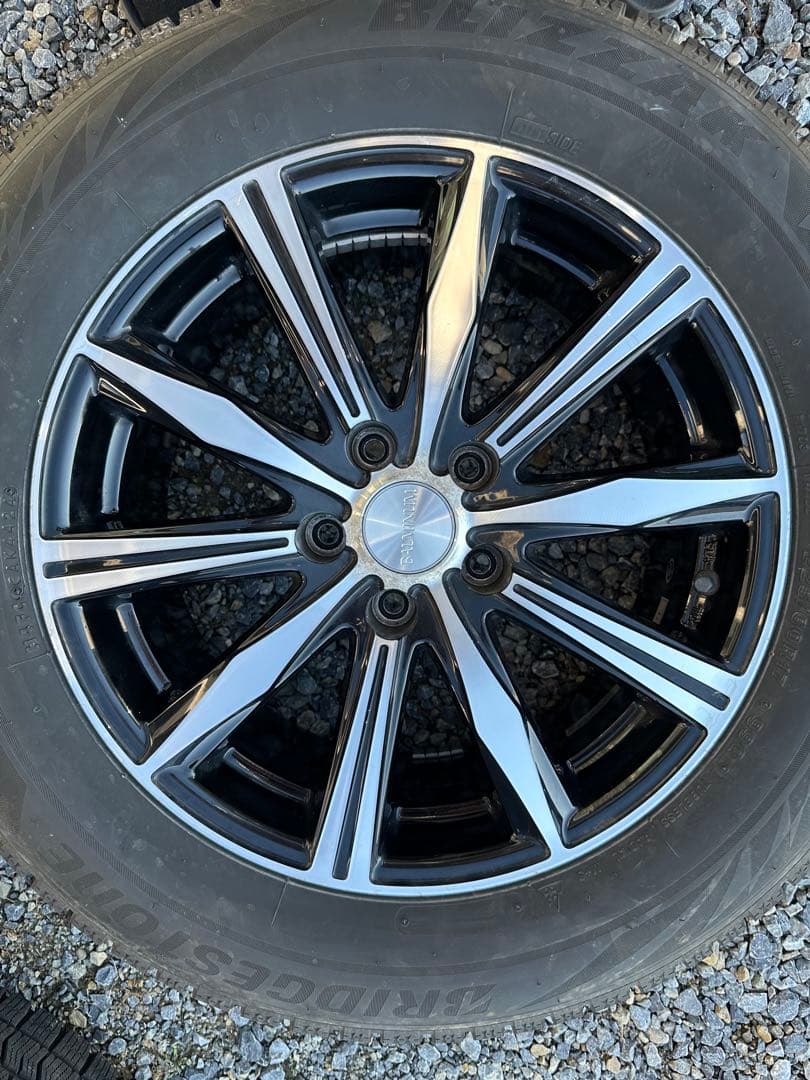 225/60/R17 スタッドレス　タイヤホイール4本セット　24年製　VRX2