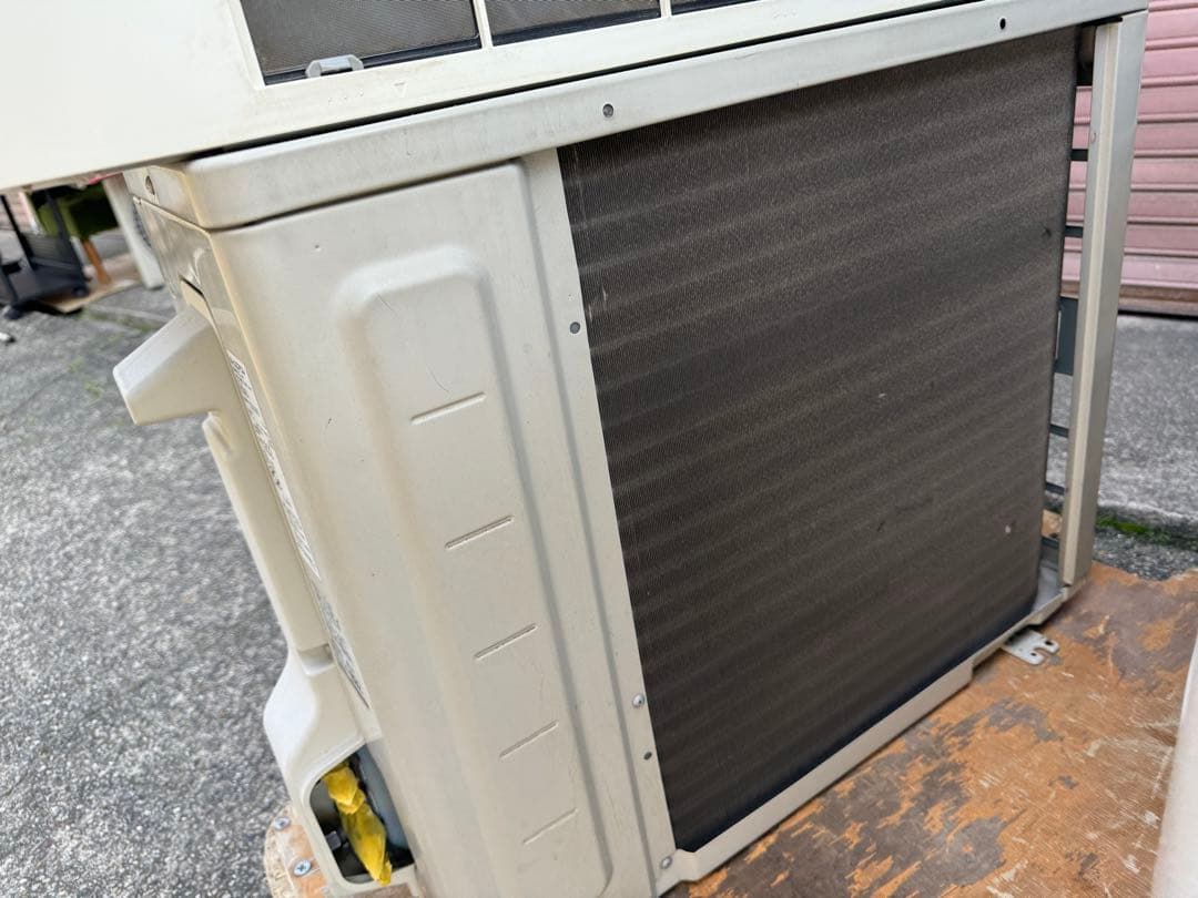 室外機も込 6畳用 ダイキン エアコン クーラー 2.2kw DAIKIN22