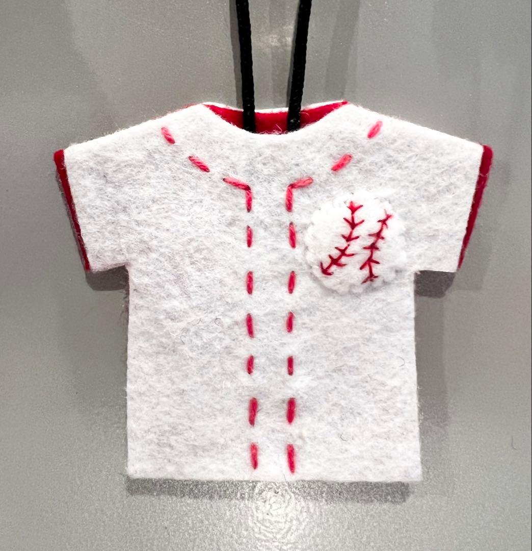 卒部記念【オーダー】【部活応援】ユニフォーム型 フェルトストラップ