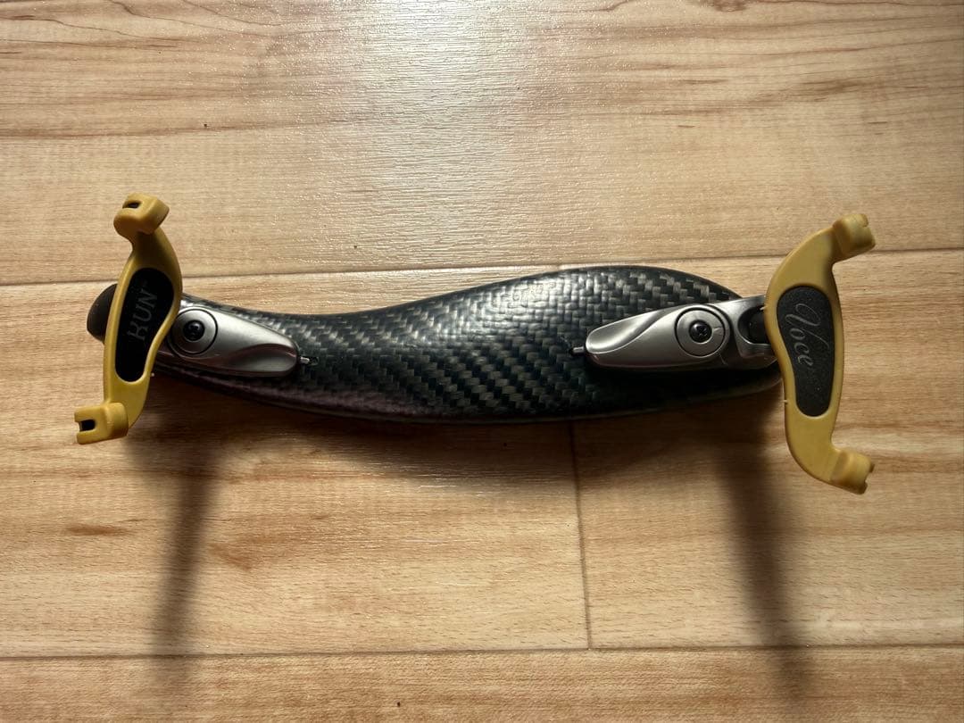 廃盤品 バイオリン用肩当て KUN Voce 4/4サイズ - メルカリ