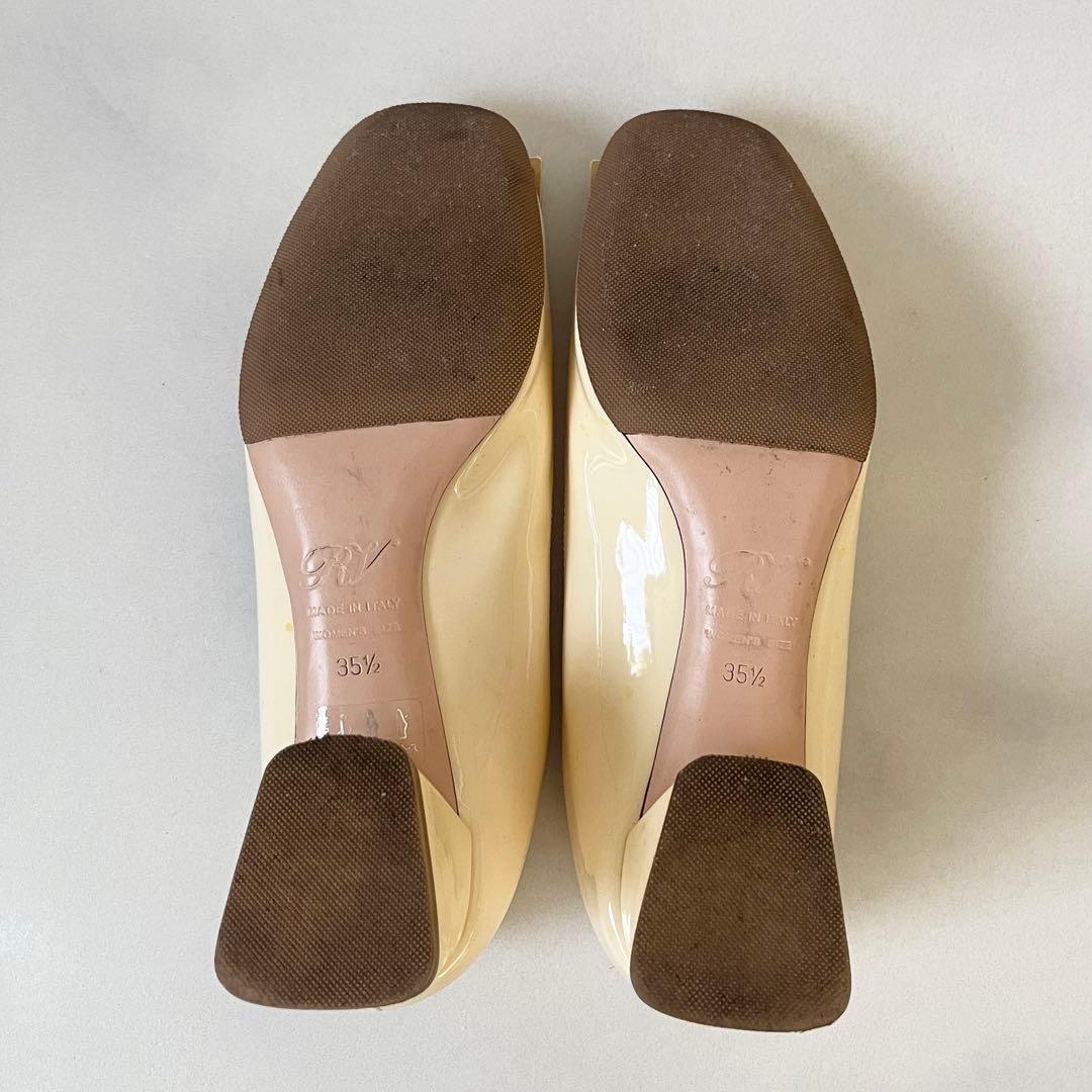 ロジェヴィヴィエ パテント パンプス トレヴィヴィエ チャンキーヒール