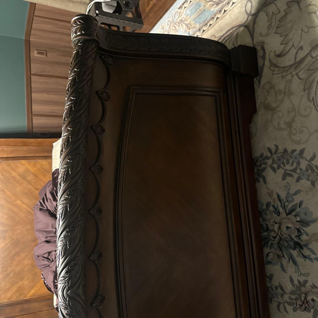 直接取引8/29]最終値下げ木製クイーンベッドフレーム