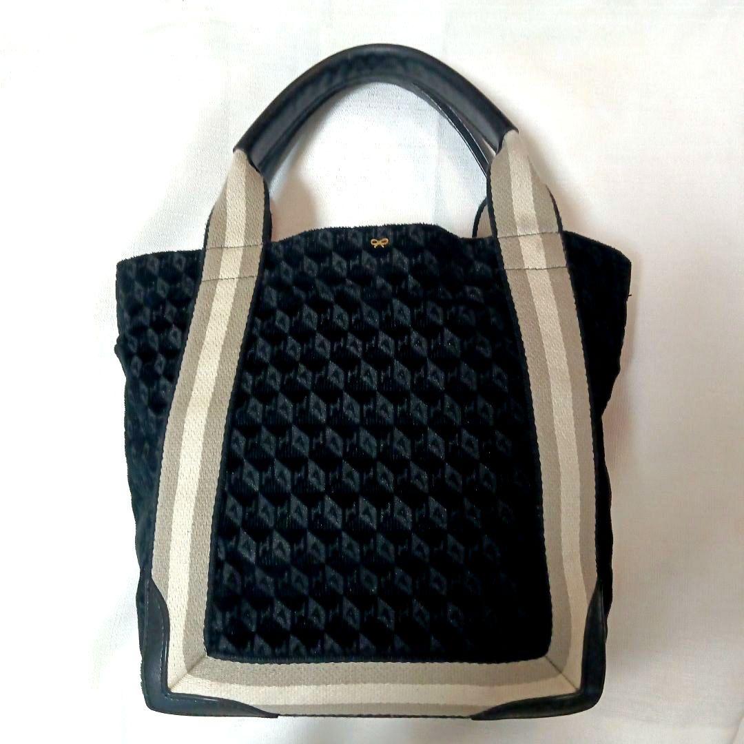 ANYA HINDMARCH トートバッグ ANYA HINDMARCH（アニヤ・ハインドマーチ） トートバッグ チョーク