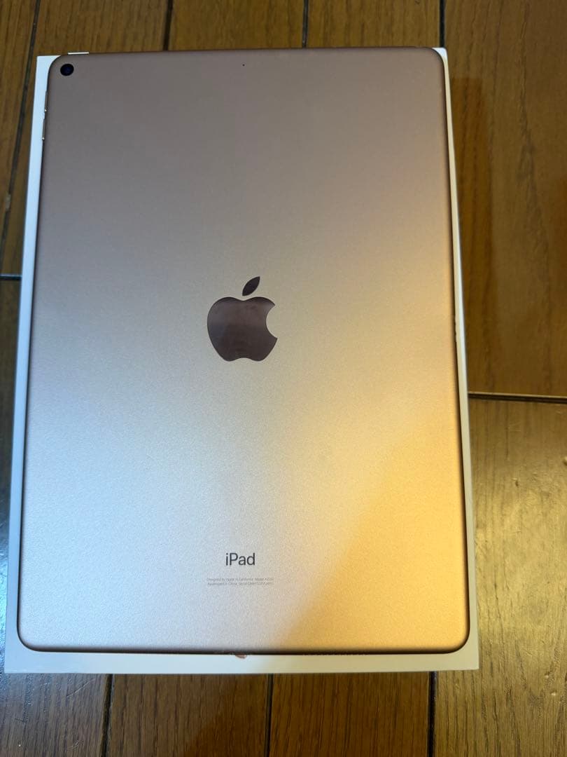 r*u様 iPadAir第3世代 64 ローズピンク 画面ホワイトスポットあり