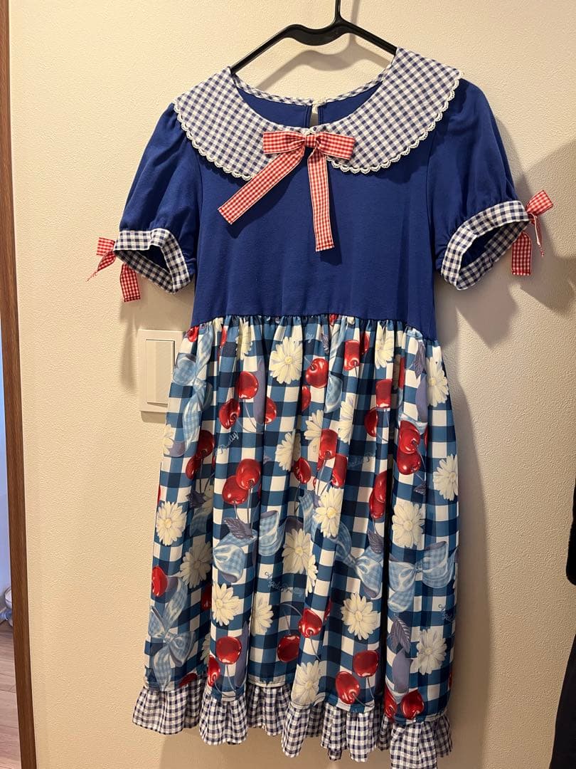 Sweet Cherry Margaretカットワンピース Sweet Cherry Margaret OP by Angelic Pretty