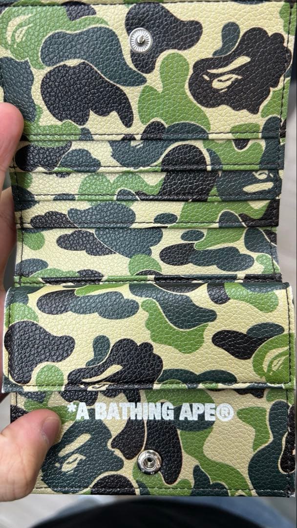 エイプ 財布 BAPE A BATHING APE 二つ折り財布 限定 - メルカリ