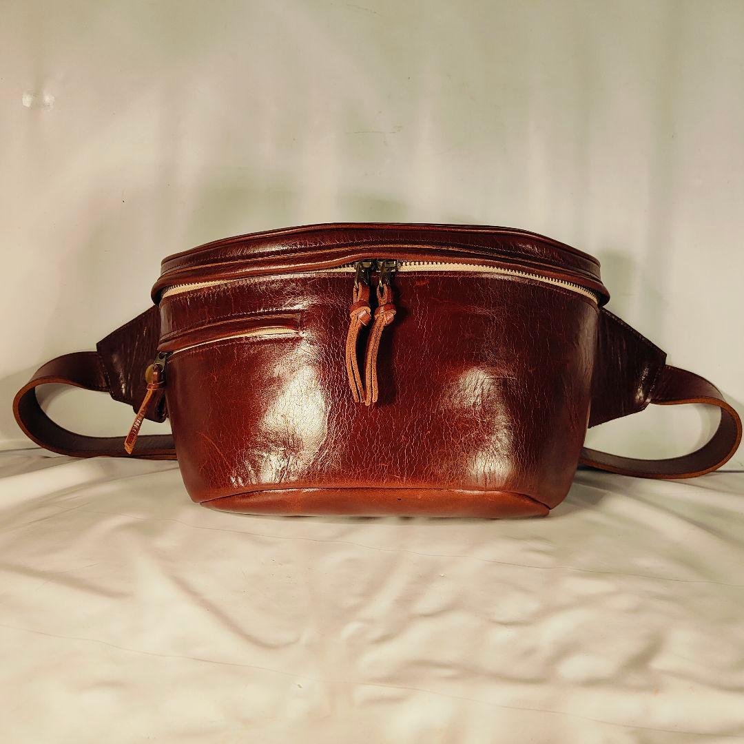 割引価格中【極上完売品】The child mind 高級極厚革ボディバッグ