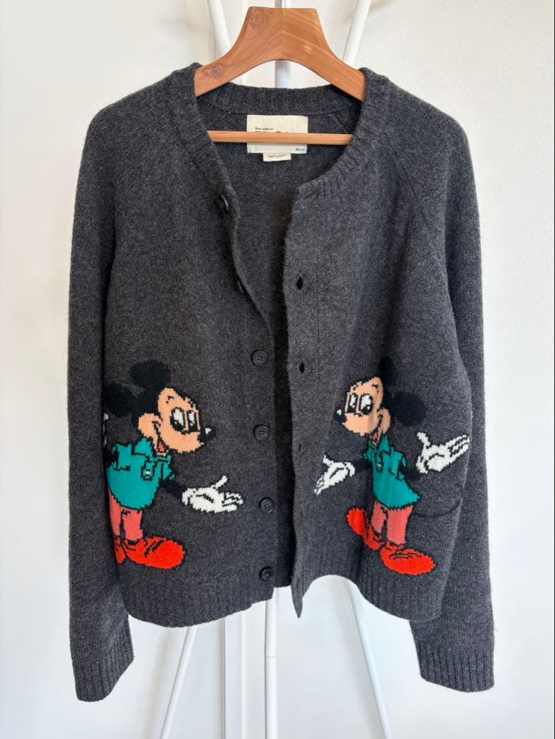 ZARA x Disneyミッキーマウスウールカーディガン Lサイズ - メルカリ