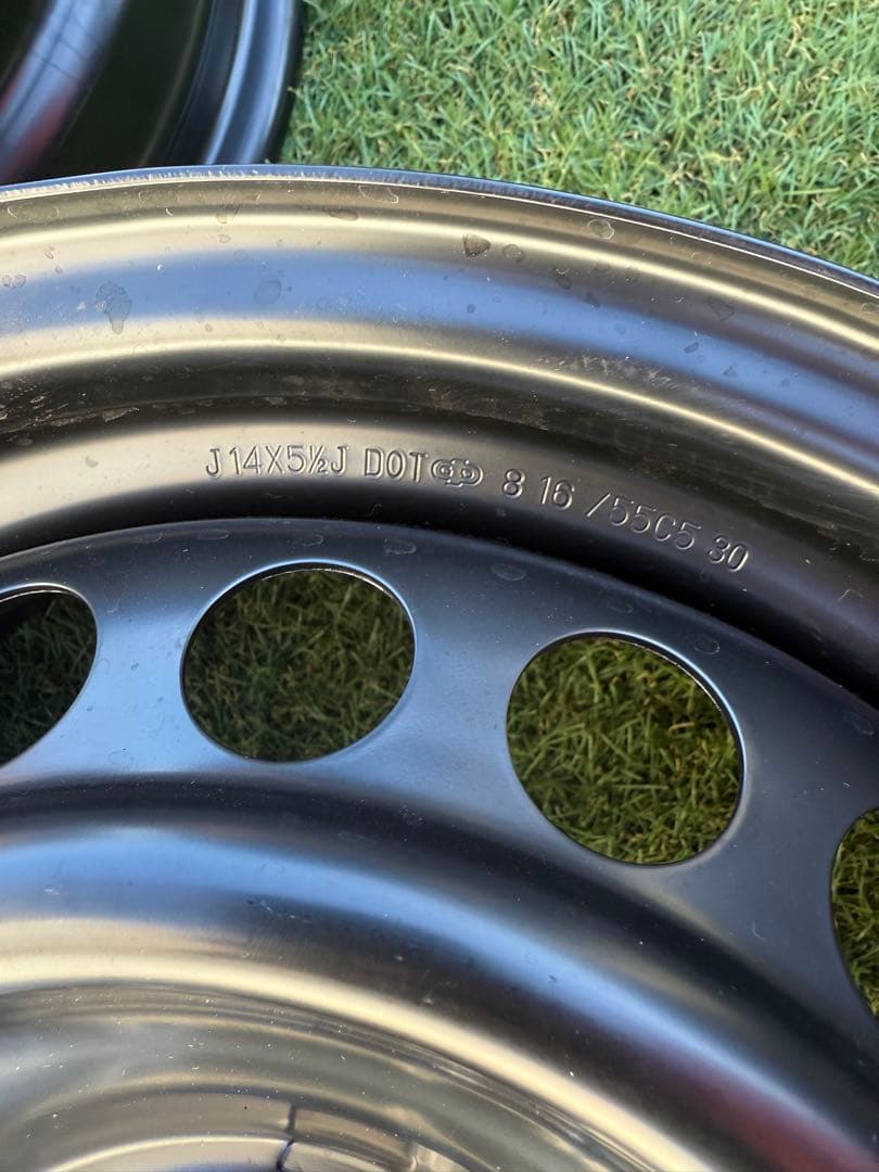 スチールホイール　２本　ホンダ純正　フィット　5.5J 新車外し　14インチ