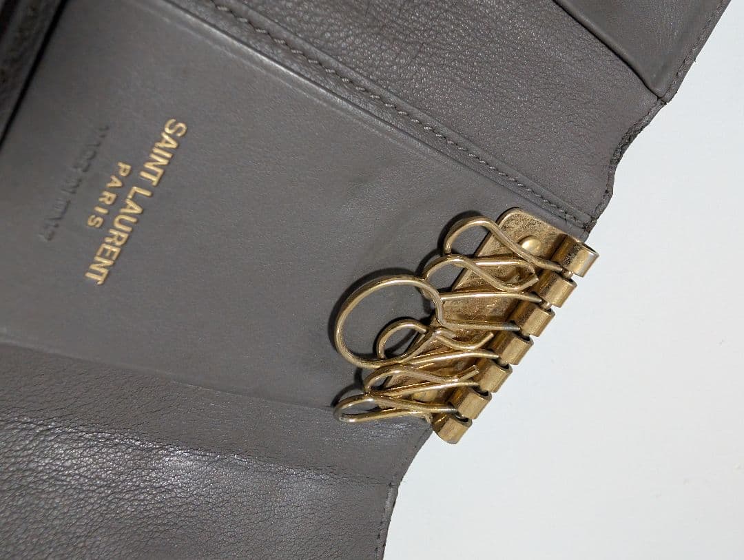 SAINT LAURENT 黒 レザー キーケース - メルカリ