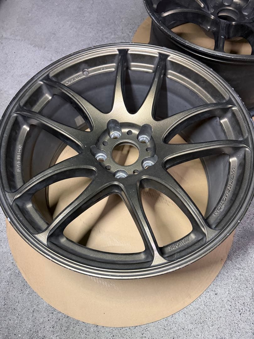 ワークエモーション 極 18インチ 9.5J +30 114.3