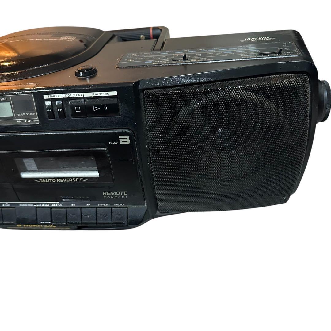 VICTOR RC-X70 ポータブルラジカセCDシステム通電確認済み ジャンク