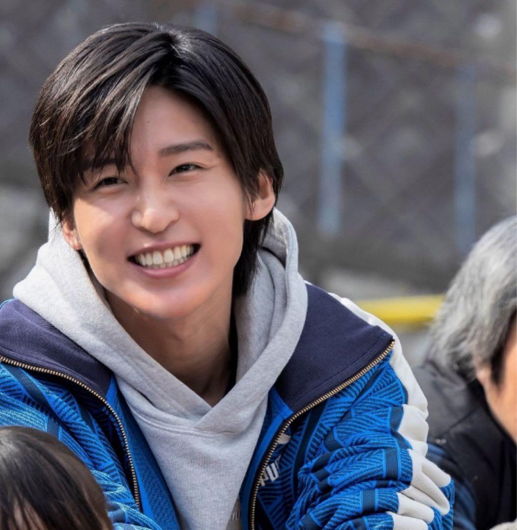 目黒蓮 さん着用 PUMA ジップアップジャージ Mサイズ - メルカリ