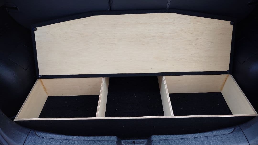 日産ノートE13型・オーラFE13型用ラゲッジアンダーボックス