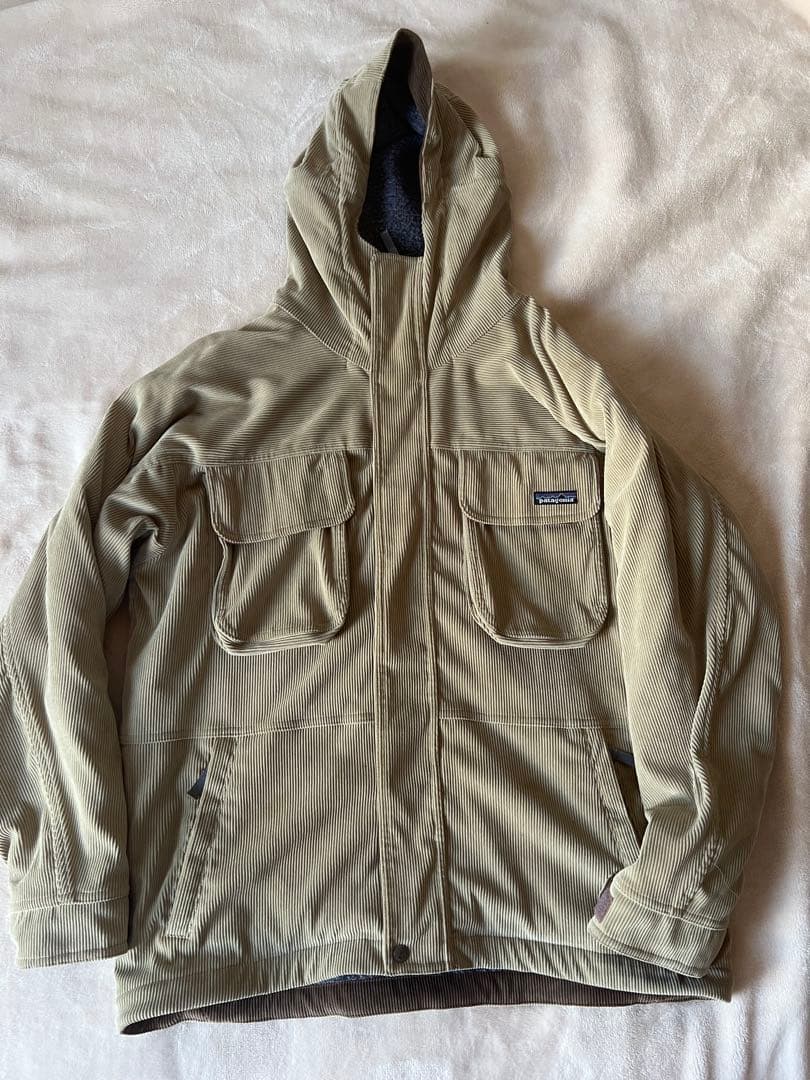 石*ン様 （激レア）patagonia フード付きジャケット M ベージュ