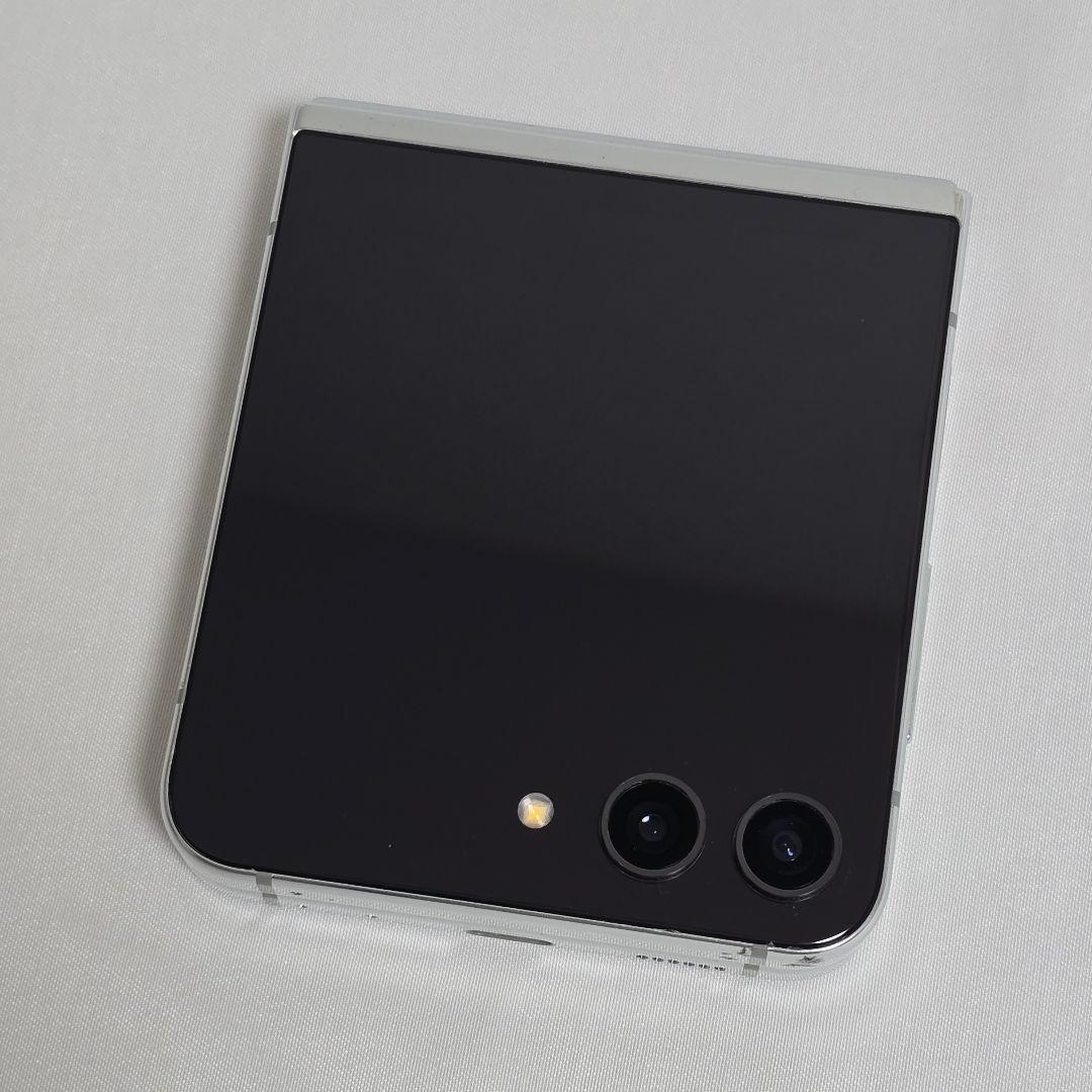 ジャンク】Galaxy Z Flip5 ミント SIMフリー au版 国内版 - メルカリ