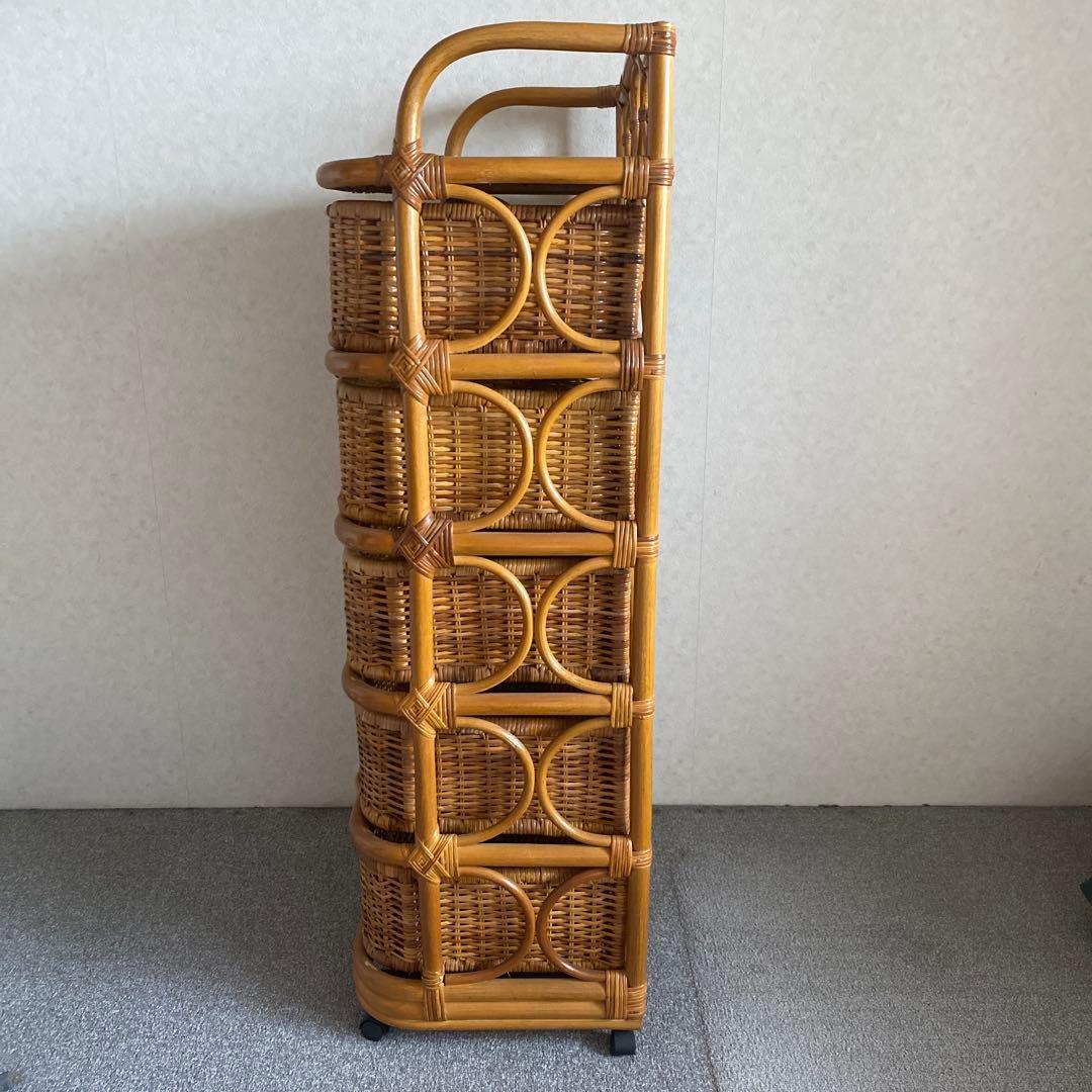 ファミリア チェスト 棚 ラタン 籐 5000円＋送料8600円（250サイズ