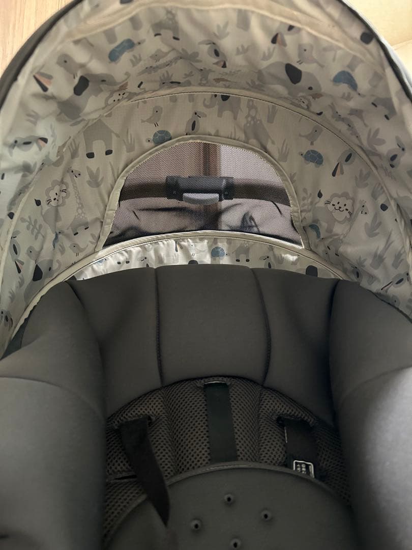 超美品！】Aprica カルーンエアー 延長ハンドル付 グレー アニマル柄