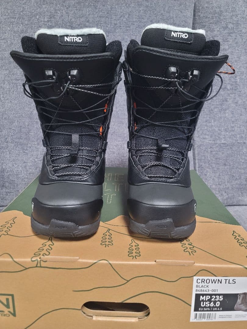 ナイトロ　NITRO CROWN TLS 黒 23.5cm　23-24箱付