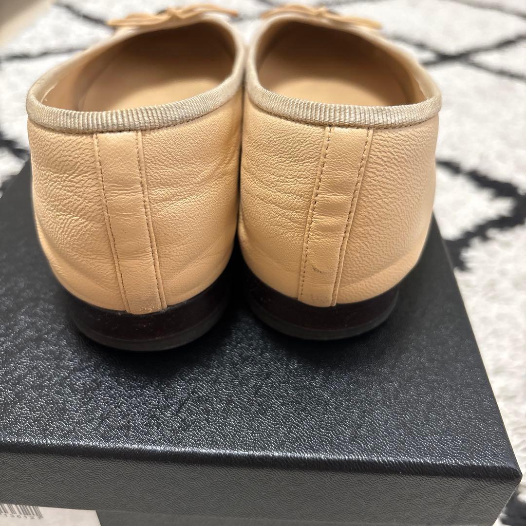 美品】シャネル バレエシューズ フラットシューズ ベージュ 36 - メルカリ