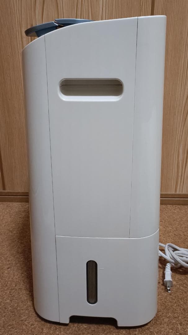 SHARP 空気清浄機 除湿機 CV-EF120-W ホワイト 2015年製 - メルカリ