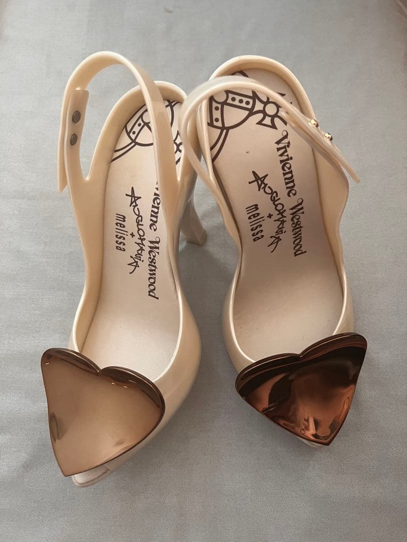 ◸希少品◿ Vivienne Westwood × Melissaパンプス Vivienne Westwood(ヴィヴィアンウエストウッド) melissaパンプス